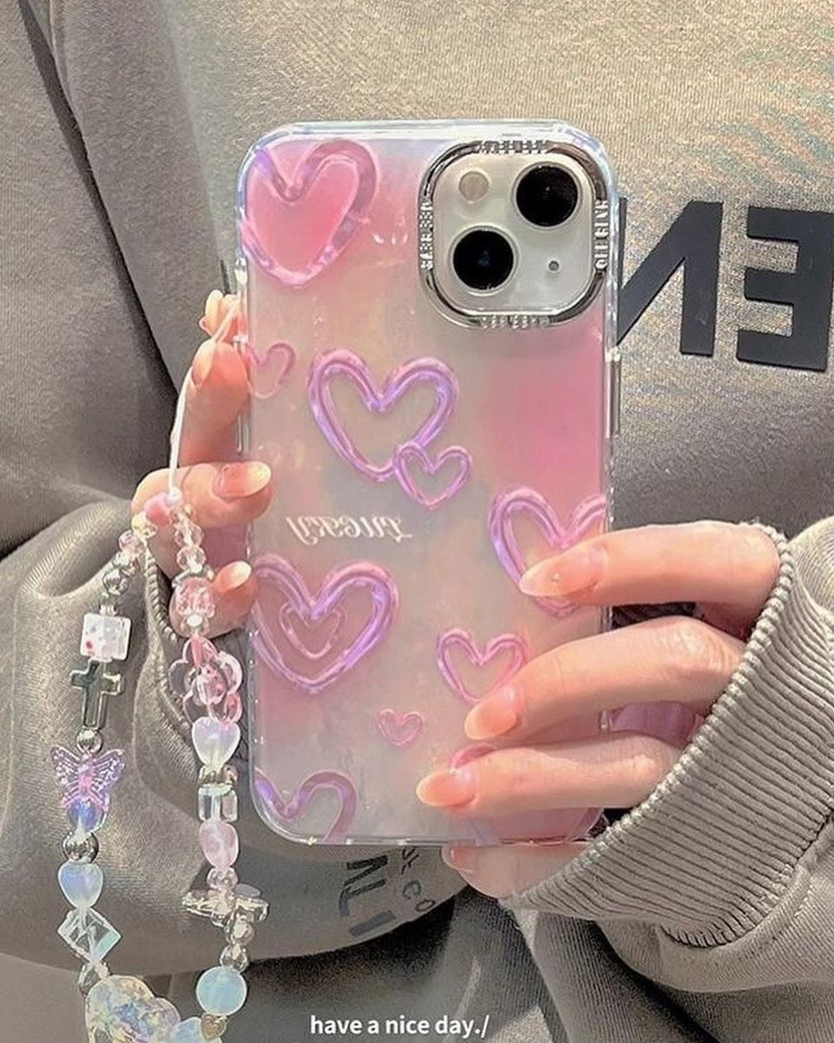HOLOGRAPHIC HEART STRAP CASE